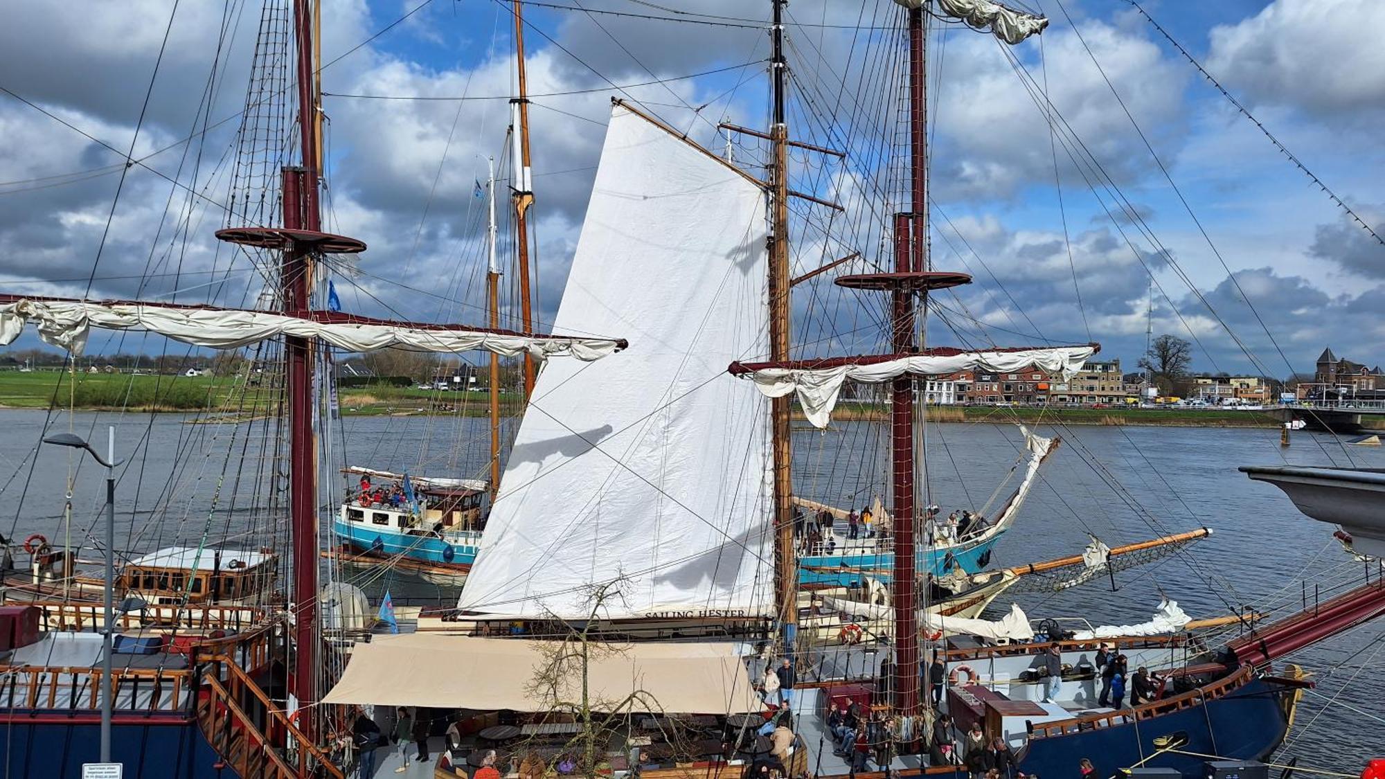 'T Hanzehuys Kampen Exterior foto